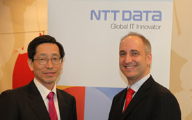 Mitsutaka Nakamura, Chairman NTT Data EMEA, und Martin Mai, Geschäftsführer NTT Data (ehemals Cirquent).